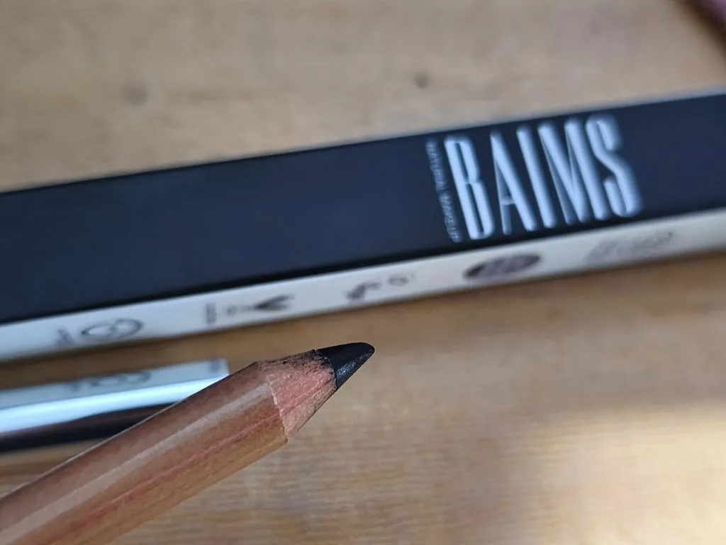 Baims Eyeliner crayon yeux 10 Black Intense noir minéral