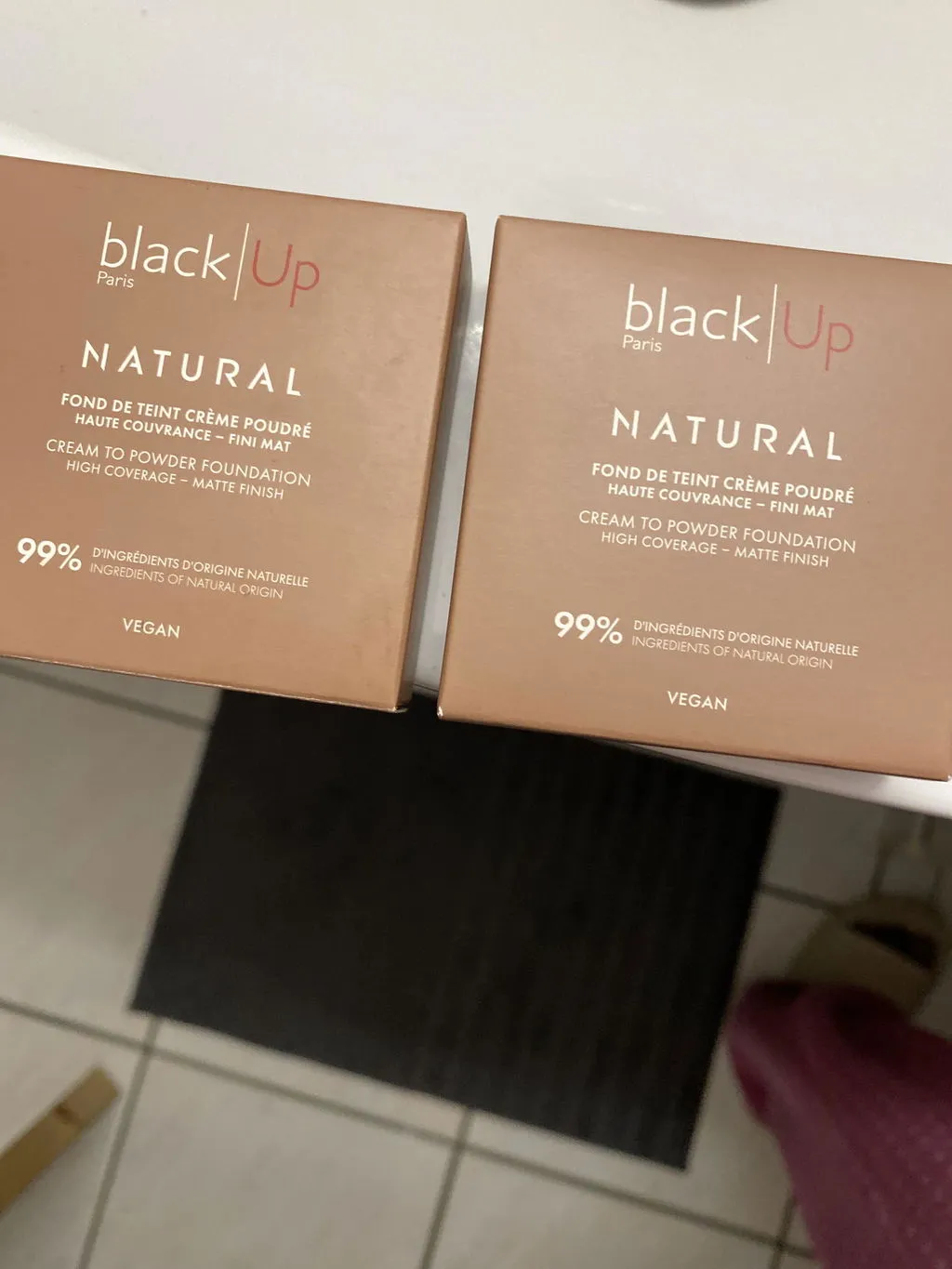 Black Up Crème Poudré fond de teint mat teinte FCNAT01