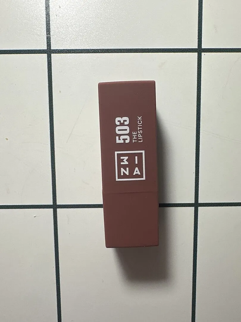 3INA The Lipstick 245 rouge à lèvres semi-mat