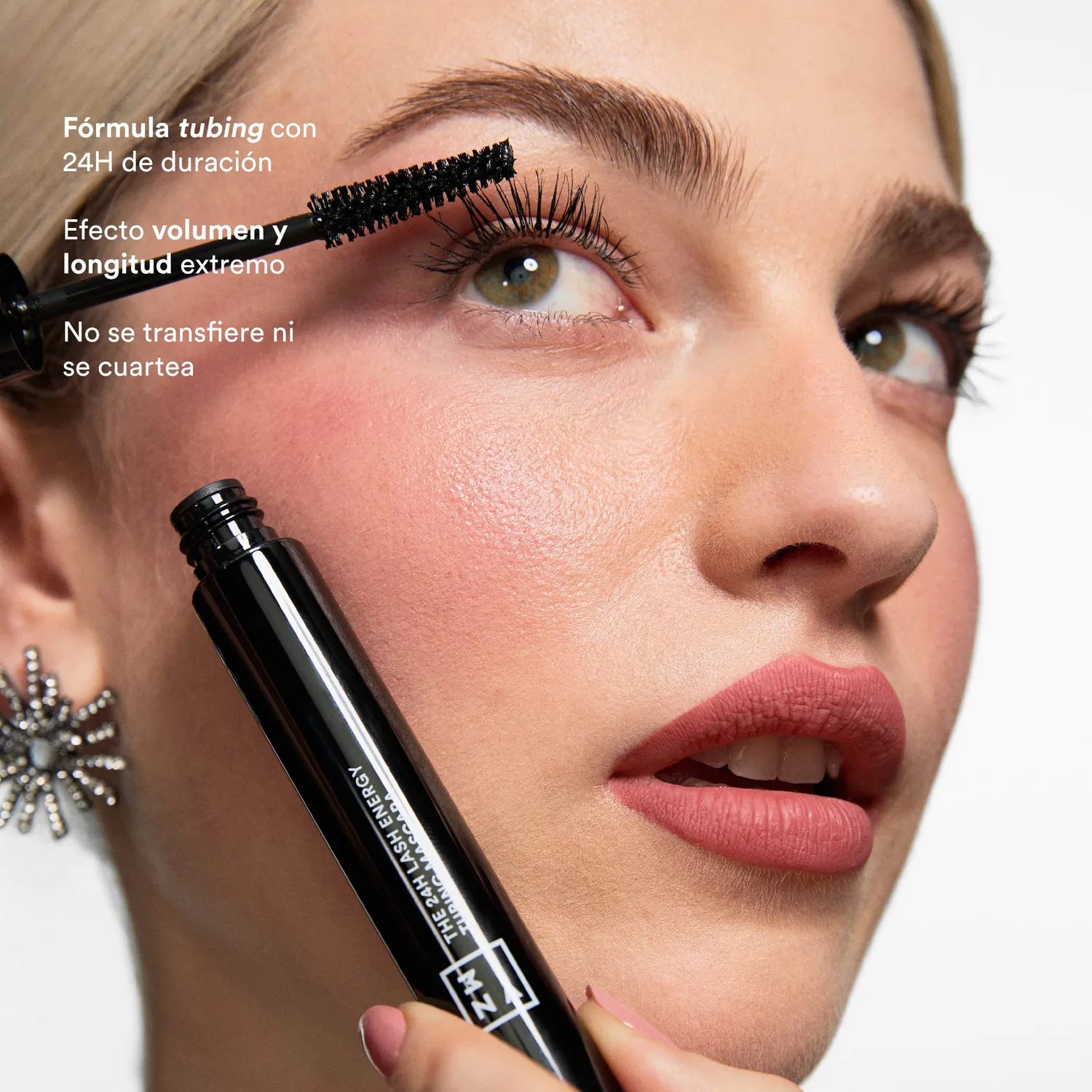 3INA The 24h Lash Energy mascara tubing noir