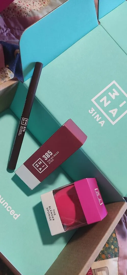 3INA The No-Rules Stick 677 mini stick blush crémeux