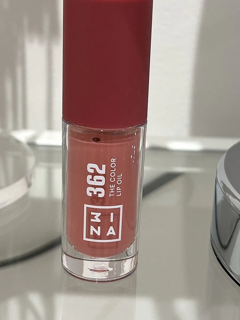 3INA The Color Lip Oil huile à lèvres 100 fini brillant