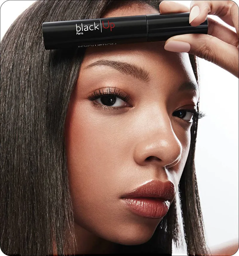 Black Up Matnifique 24H fond de teint matifiant