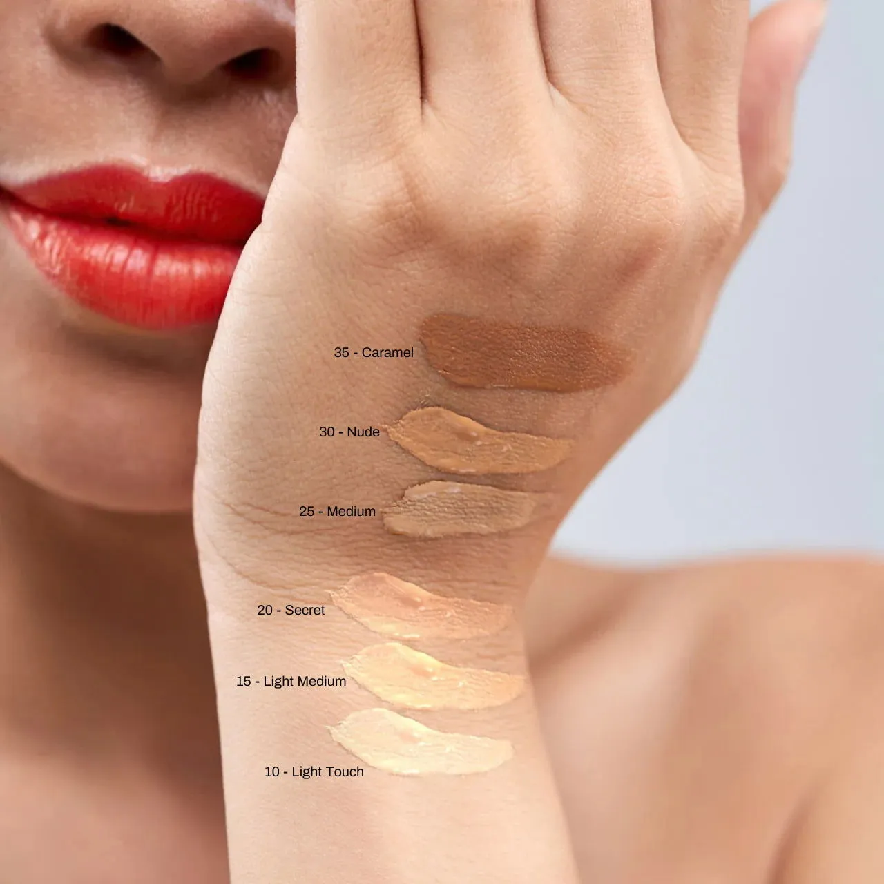 Baims Ultra-Hidratante correcteur 10 Light Touch hydratant