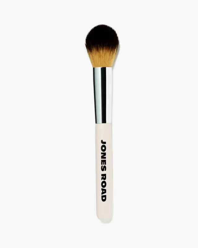 Jones Road Blush Brush pinceau blush précision douce