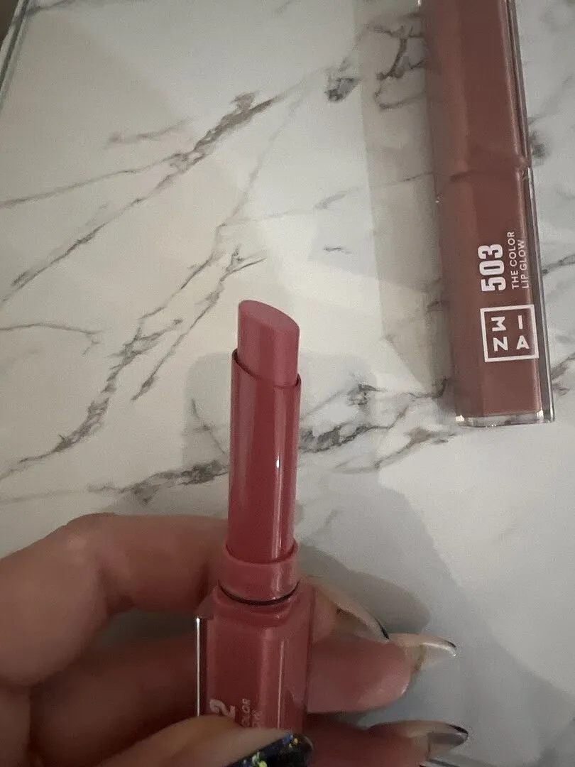 3INA The Color Lip Glow 385 rouge à lèvres teinte glow