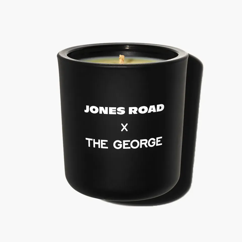 Jones Road The George The Candle bougie patchouli