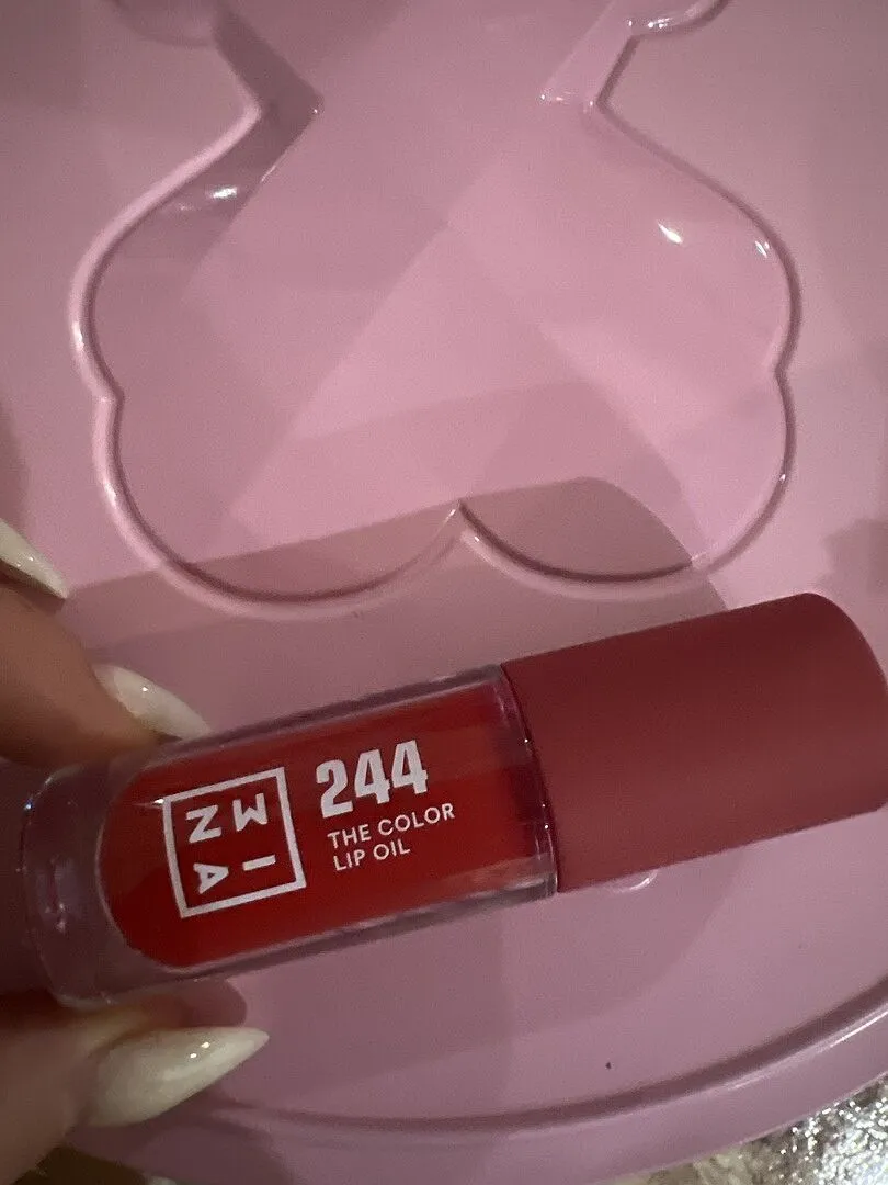 3INA The Color Lip Oil huile à lèvres 100 fini brillant