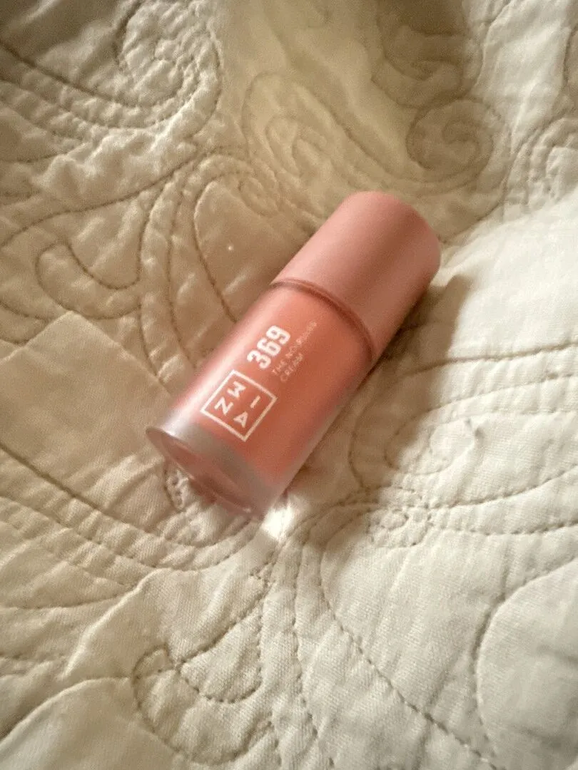 3INA The No-Rules Cream 677 blush crème mat